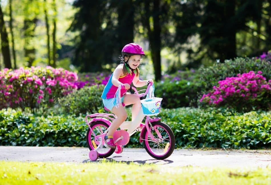 Kiedy nauczyć dziecko jazdy na rowerze?