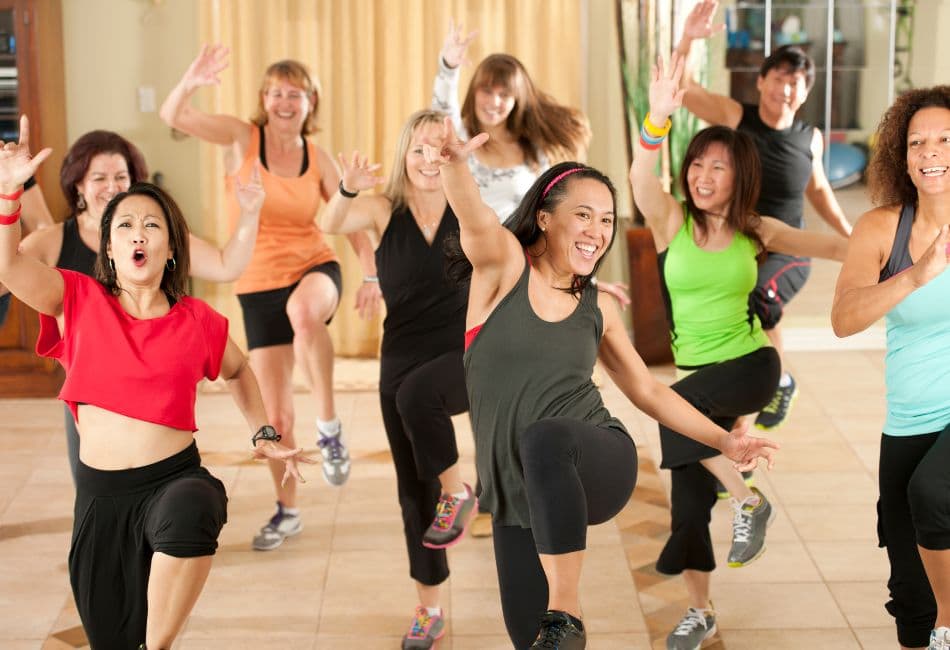 Zajęcia fitness: step, zumba i body pump. Na jakie zajęcia na siłowni warto się wybrać?