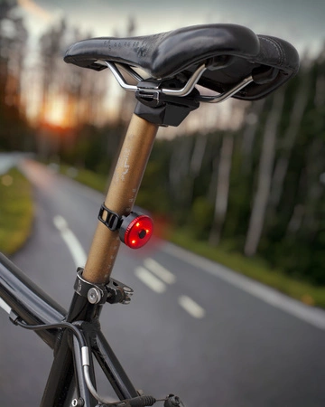 Lampka rowerowa latarka na kierownicę i tył zestaw rowerowy LR-02