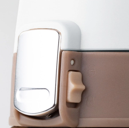 Kubek termiczny biały 500ml termos do samochodu z ustnikiem